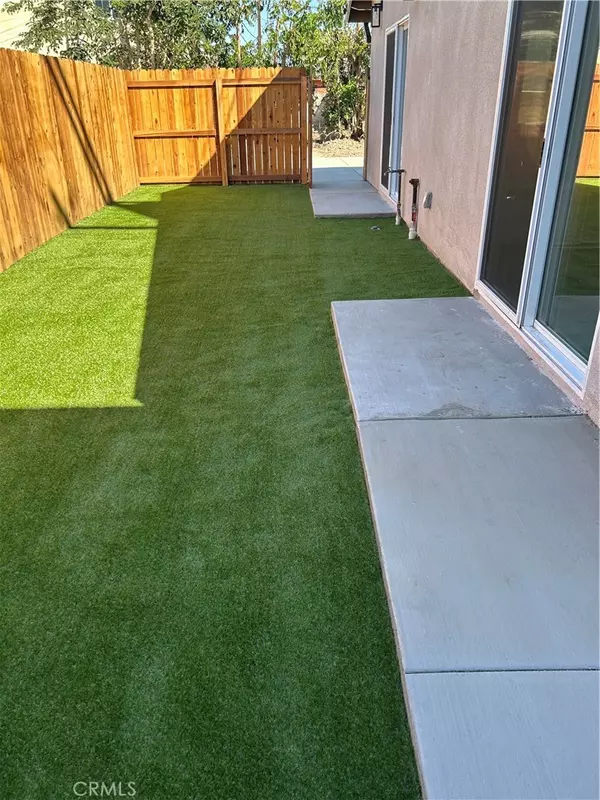 Bell Gardens, CA 90201,6914 Adamson Ave