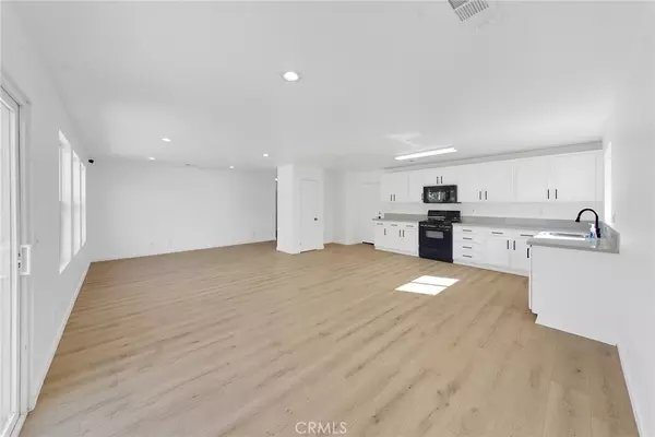 Lancaster, CA 93535,3213 Patti Ln