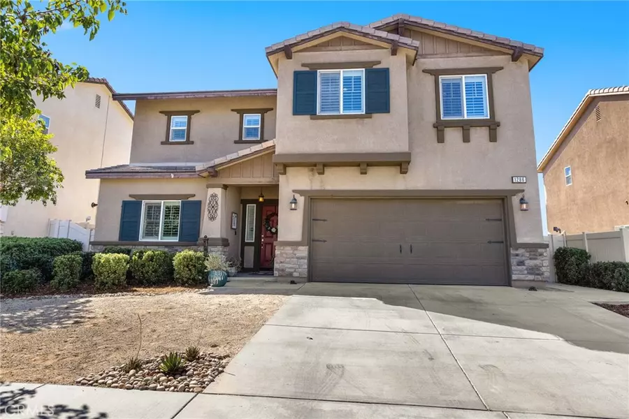 1286 Pinehurst DR, Calimesa, CA 92320