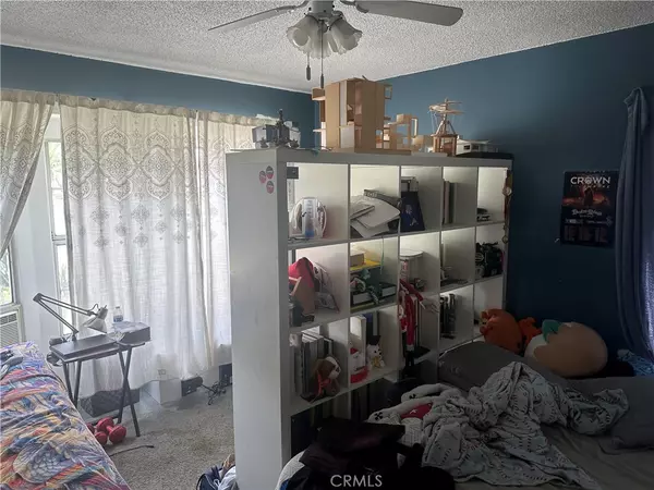 Huntington Park, CA 90255,3802 Hill ST