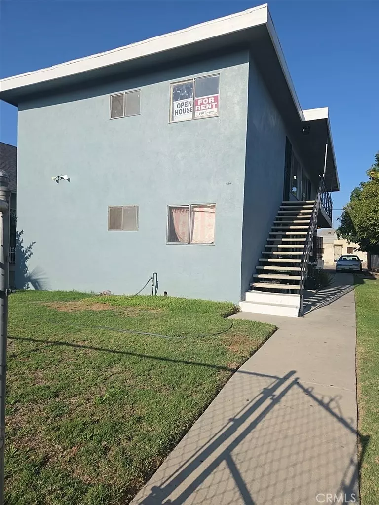 Los Angeles, CA 90011,1451 E 21 St #3