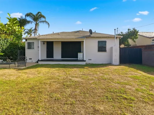 Compton, CA 90220,525 S Caswell