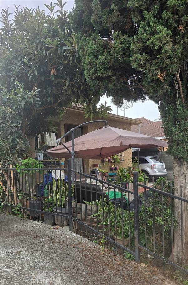 Los Angeles, CA 90011,4314 Morgan