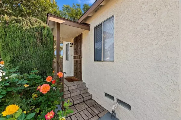 Lynwood, CA 90262,3100 Los Flores