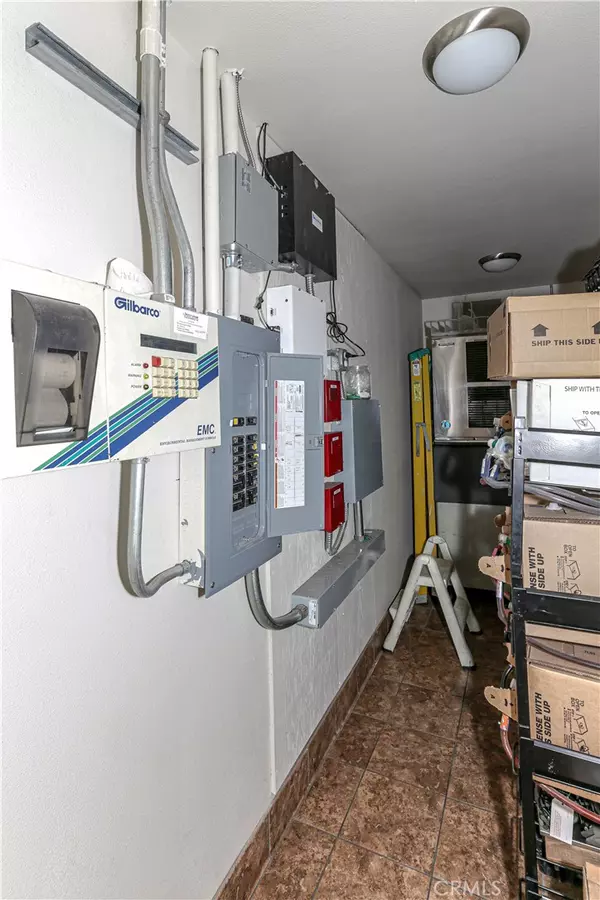 Atwater, CA 95301,1401 Atwater BLVD