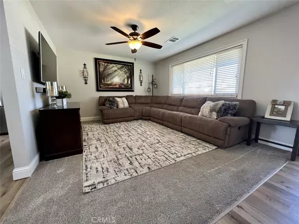 Chowchilla, CA 93610,701 Gill WAY