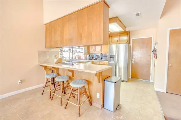Los Banos, CA 93635,409 Ranchwood DR