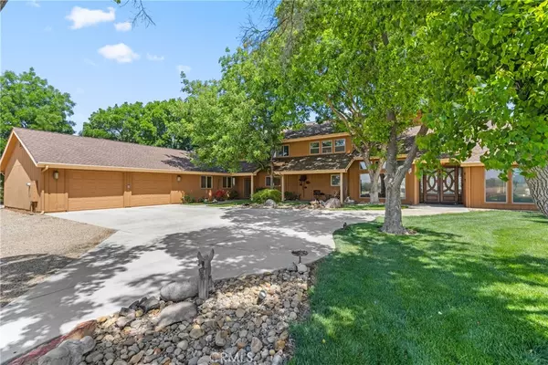 1898 Crawford AVE, Reedley, CA 93654