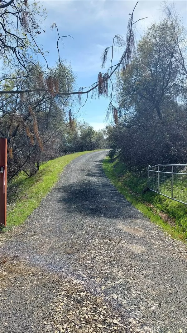 Mariposa, CA 95338,5531 Butterfly Ridge