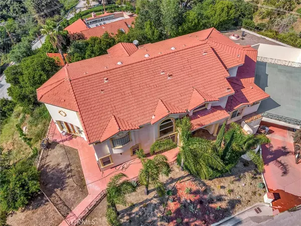 La Canada Flintridge, CA 91011,501 Haverstock RD