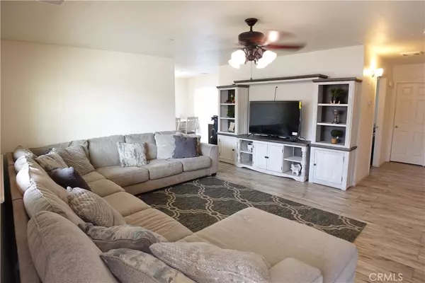 Winton, CA 95388,6622 Irvine DR