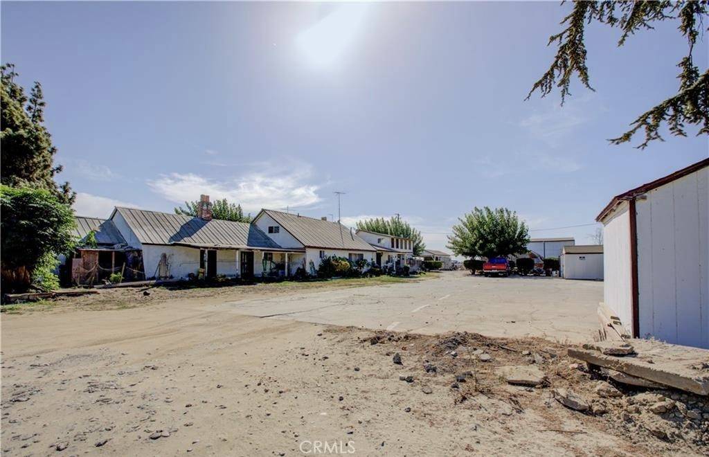 Livingston, CA 95334,5021 -5051 Lincoln BLVD