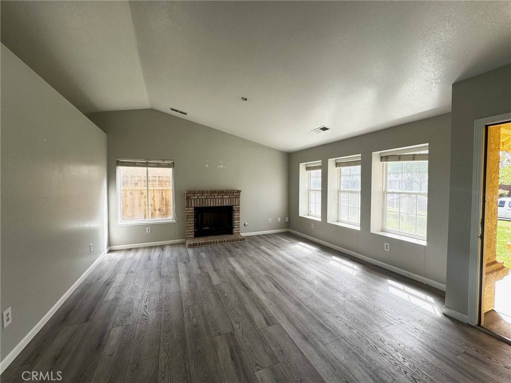Merced, CA 95348,1825 Creekside DR