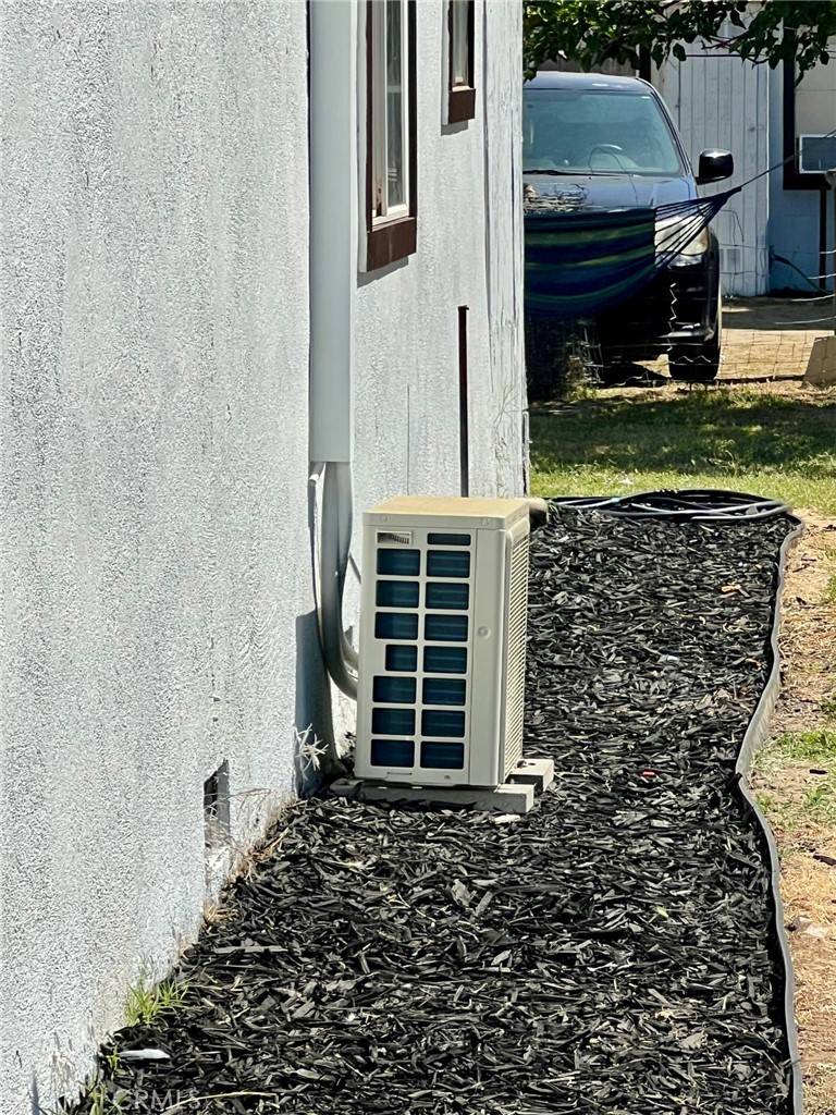 Madera, CA 93638,809 S B ST