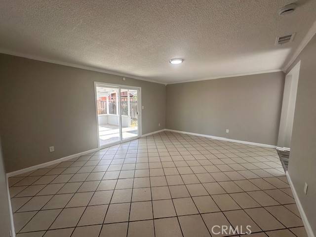 Los Banos, CA 93635,410 Orange AVE