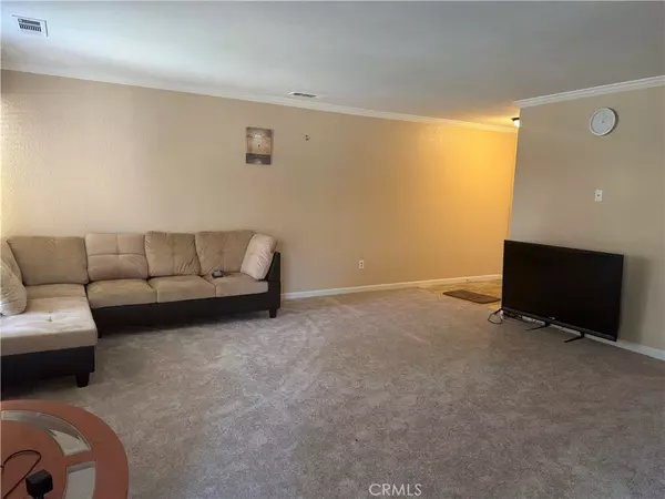 Manteca, CA 95337,455 Cherry LN #K