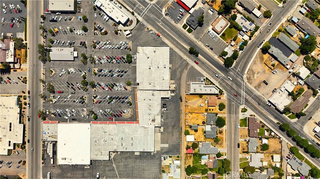 Madera, CA 93637,325 W OLIVE AVENUE