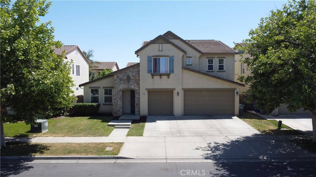 1216 Avignon DR, Merced, CA 95348