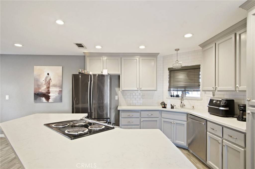 Atwater, CA 95301,3303 Sextant DR