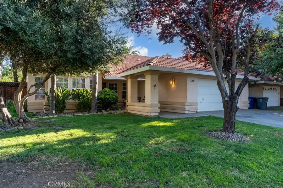 934 Neal ST, Los Banos, CA 93635