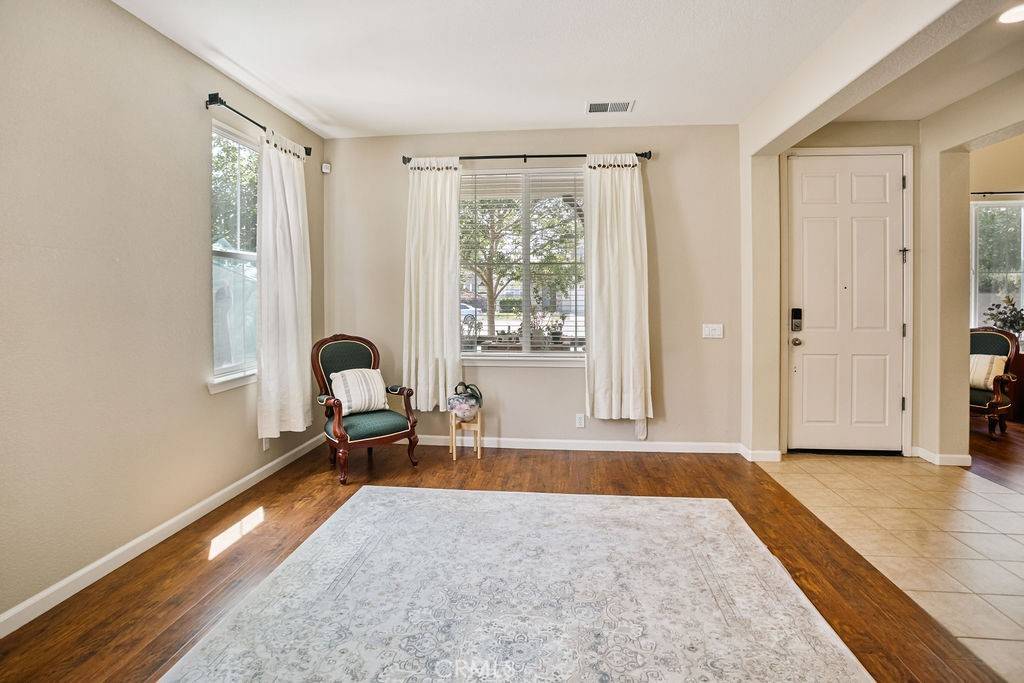 Merced, CA 95348,4096 Toulon CT