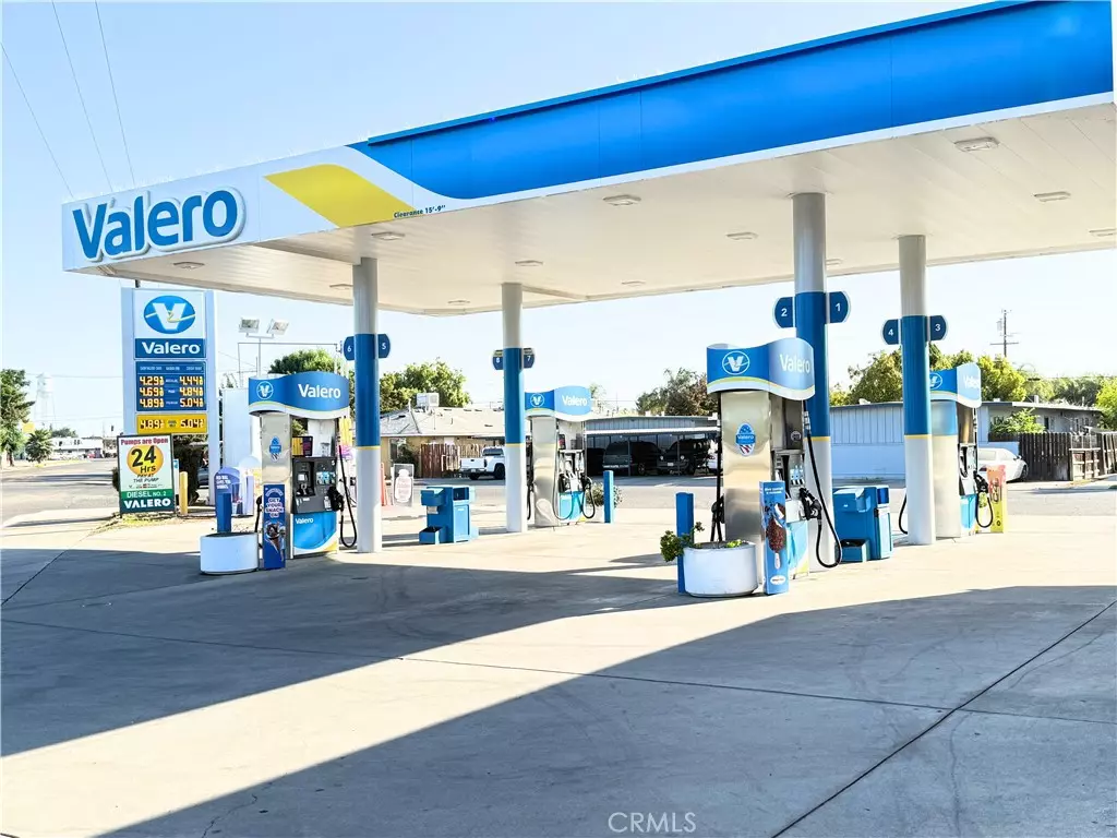 Madera, CA 93637,211 S Madera AVE