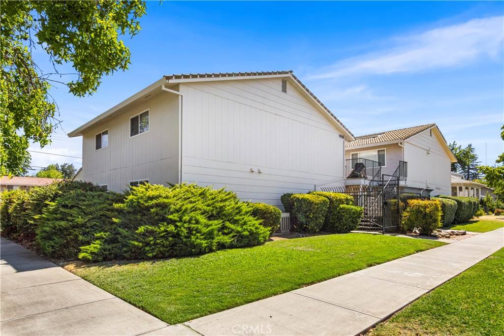 351 W 19th ST, Merced, CA 95340