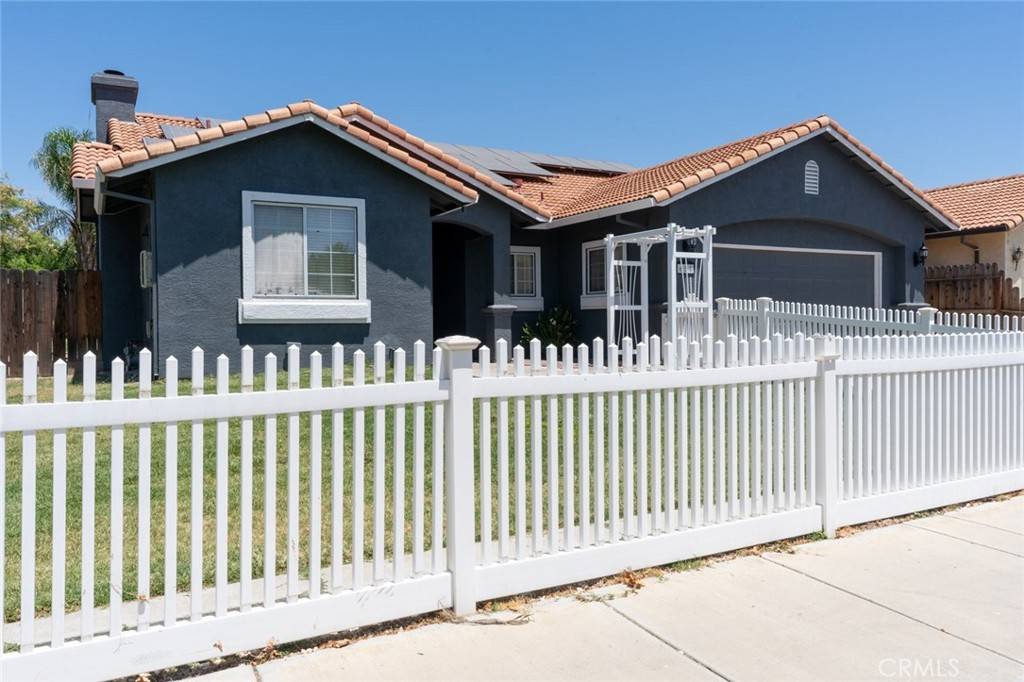 Los Banos, CA 93635,658 Tusky AVE