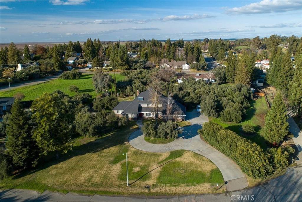 1674 Knoll CT, Merced, CA 95340