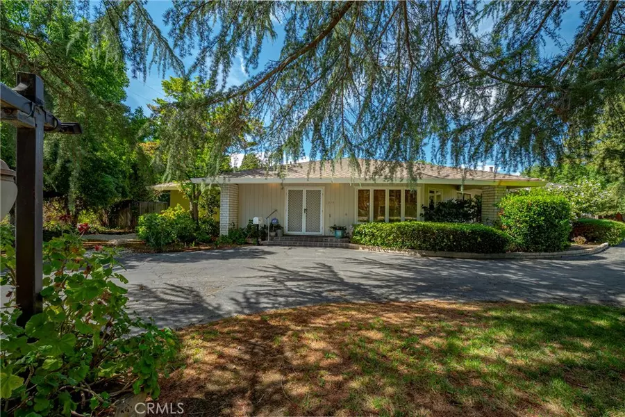 1315 E North Bear Creek DR, Merced, CA 95340