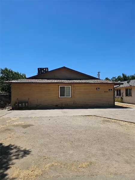 924 W 13th, Merced, CA 95341