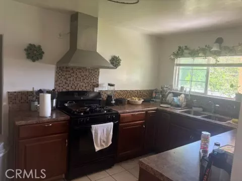 Merced, CA 95341,827 R ST