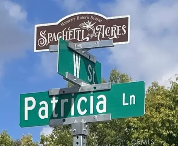 2215 W, Merced, CA 95340