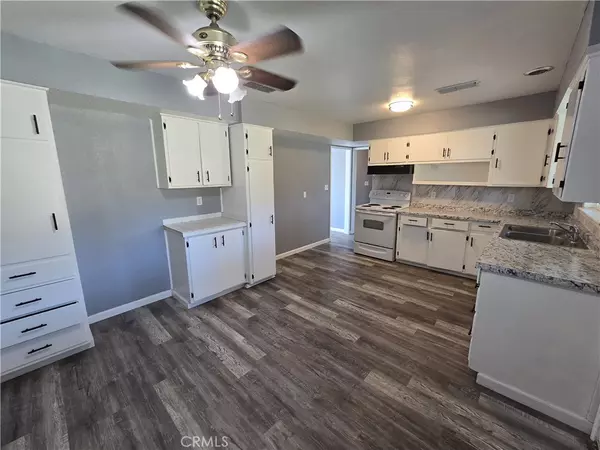 Merced, CA 95341,2516 Ballantyne DR