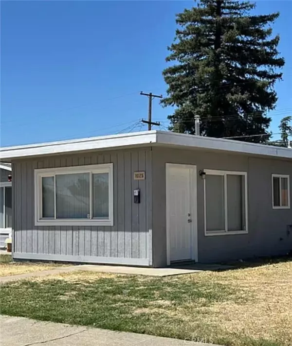 1037 W Santa Fe, Merced, CA 95340