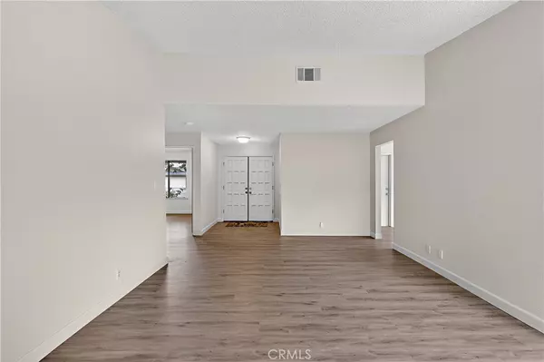 Merced, CA 95340,3338 Columbia