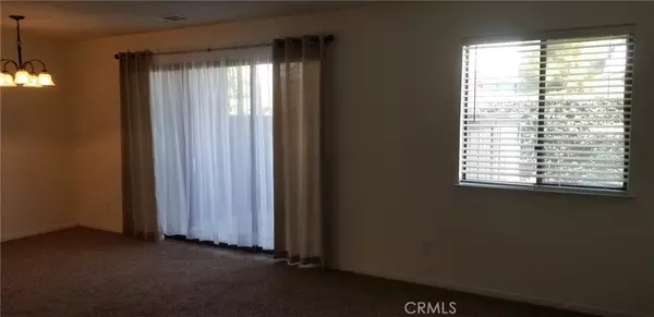 Fresno, CA 93727,4860 E Lane AVE #111