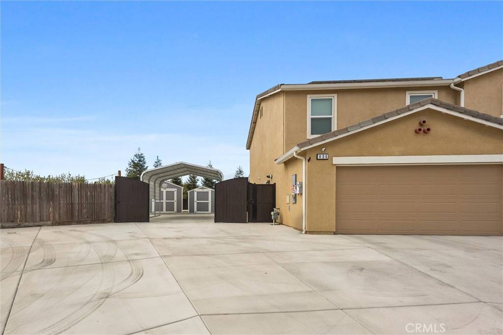 Chowchilla, CA 93610,604 Peach CT