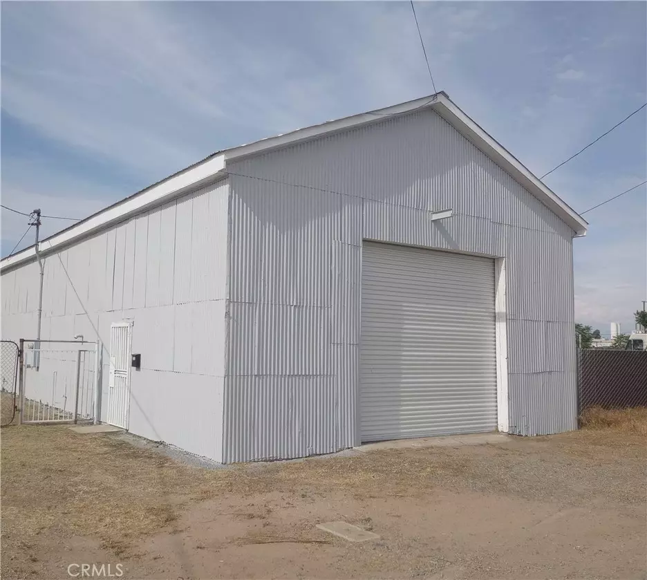 Fresno, CA 93706,232 W Napa AVE