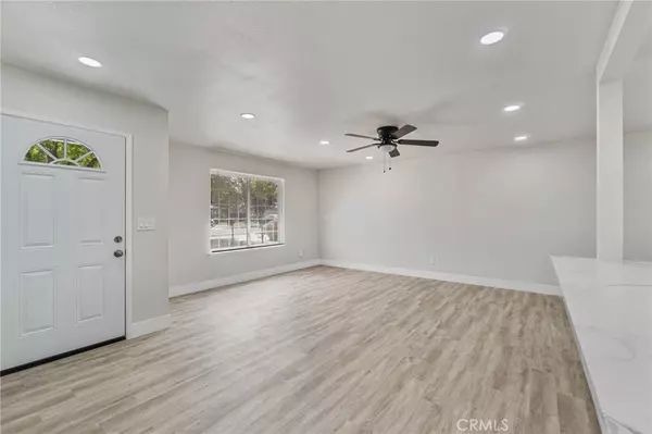 Fresno, CA 93710,1704 E Los Altos AVE