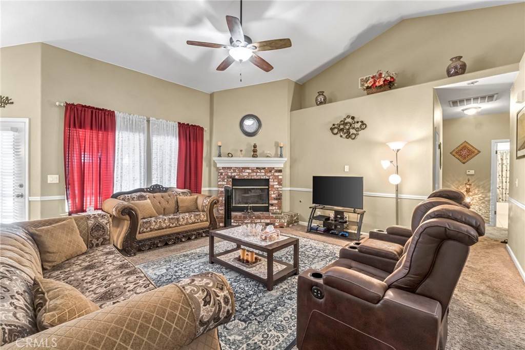 Fresno, CA 93730,10033 N Baird AVE