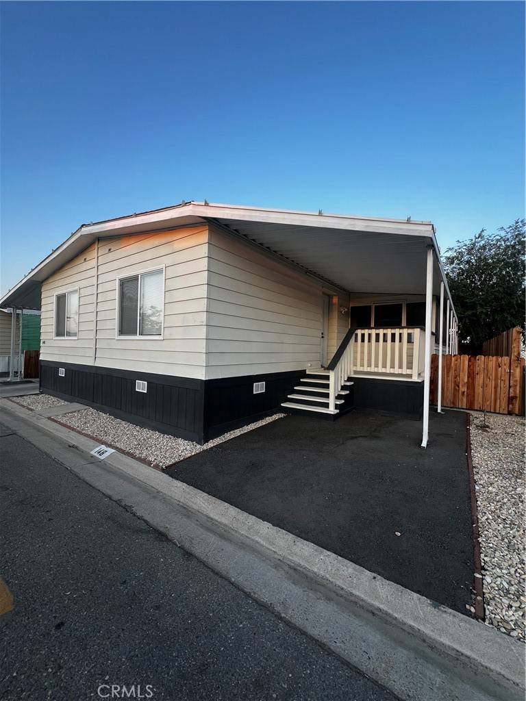 Bakersfield, CA 93304,4401 Hughes LN #148