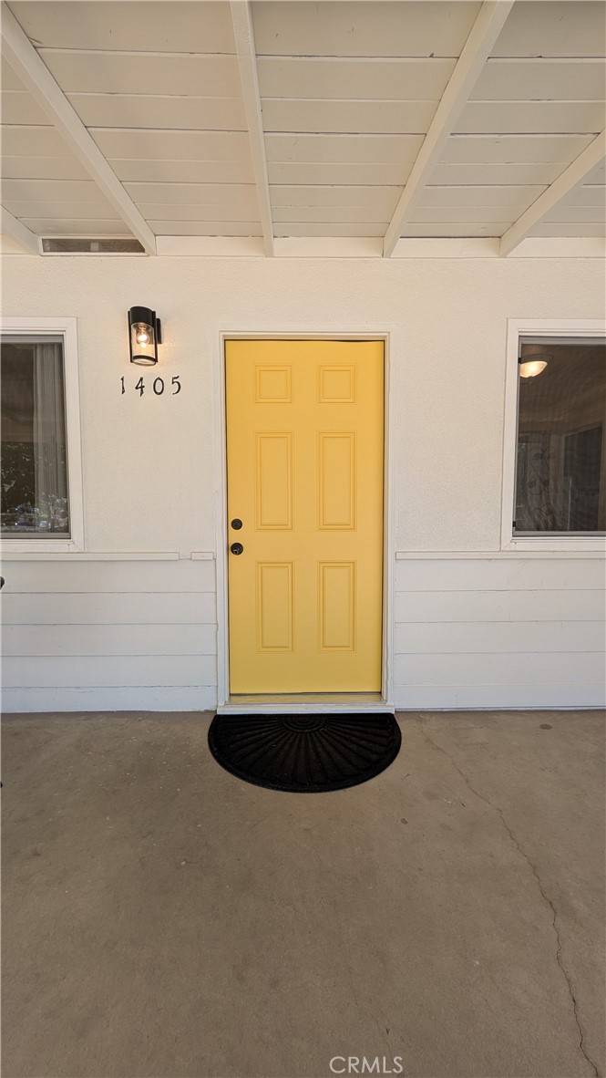Madera, CA 93638,1405 N Lake ST