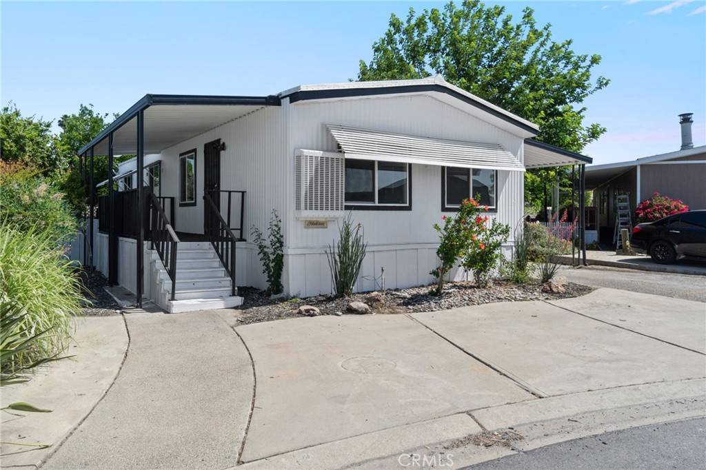 Madera, CA 93638,1218 E Cleveland #153