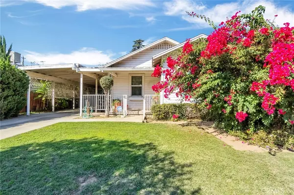 937 E 6th ST, Madera, CA 93638