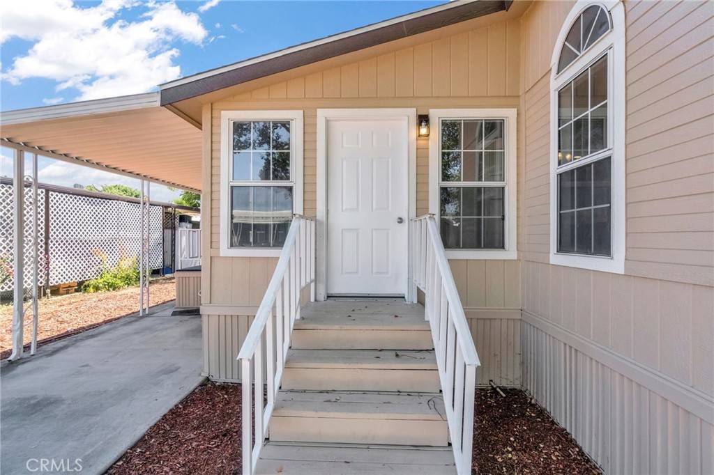 Madera, CA 93628,1218 E Cleveland #103