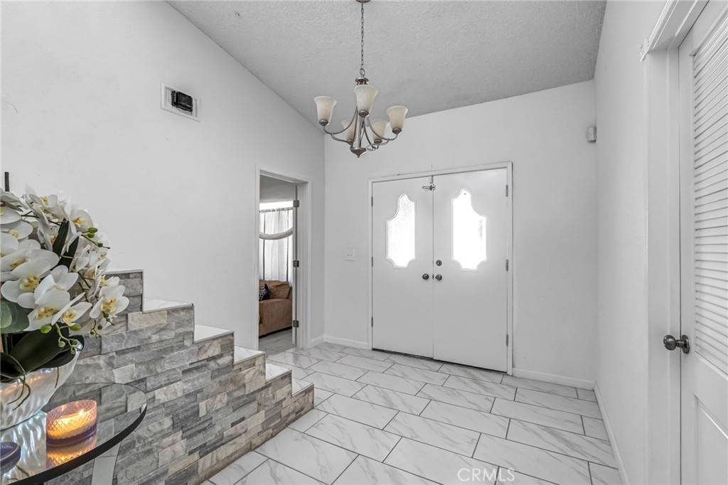 Madera, CA 93636,16474 Karen RD