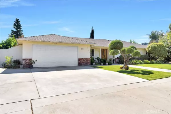 Fresno, CA 93711,3077 W Robinwood LN