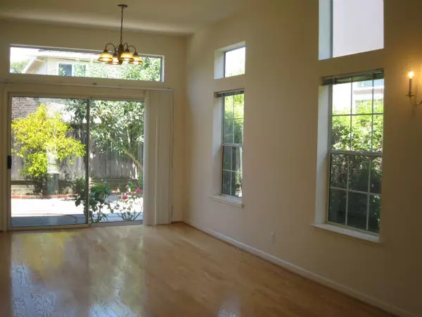 Sunnyvale, CA 94087,651 DUNHOLME WAY