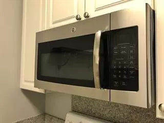 401 Norfolk ST #106, San Mateo, CA 94401